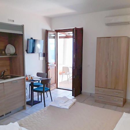 Residence Gregory Filicudi Pecorini 外观 照片